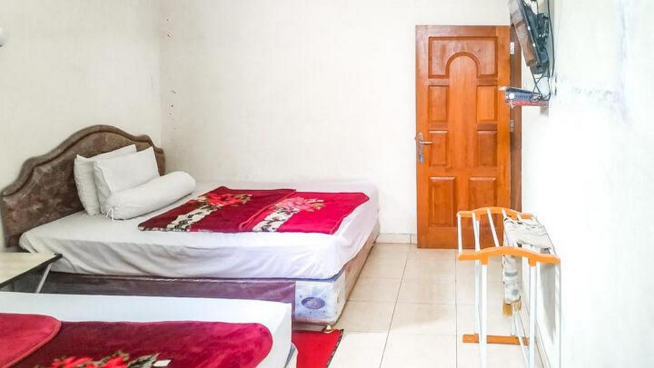 Villa Al Barokah Syariah Family Mitra Reddoorz Near Sarangan Lake Exteriér fotografie